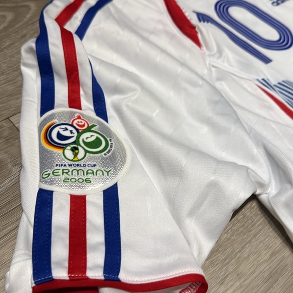 Vintage Zidane France 2006 World Cup Soccer Jersey - Picture 4 of 9